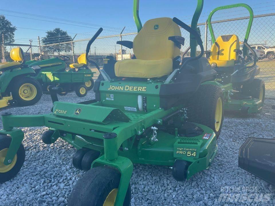 John Deere 720E صفر محولا الدوران