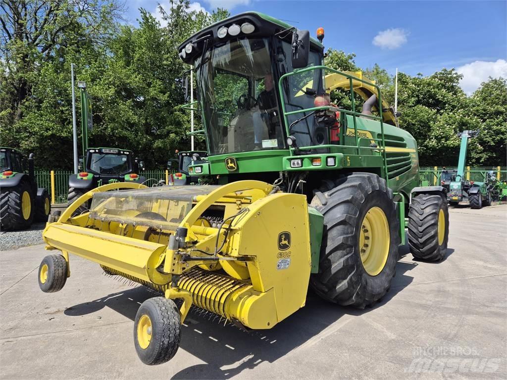 John Deere 7780 حصادات الأعلاف