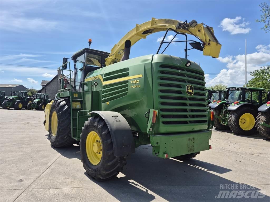 John Deere 7780 حصادات الأعلاف