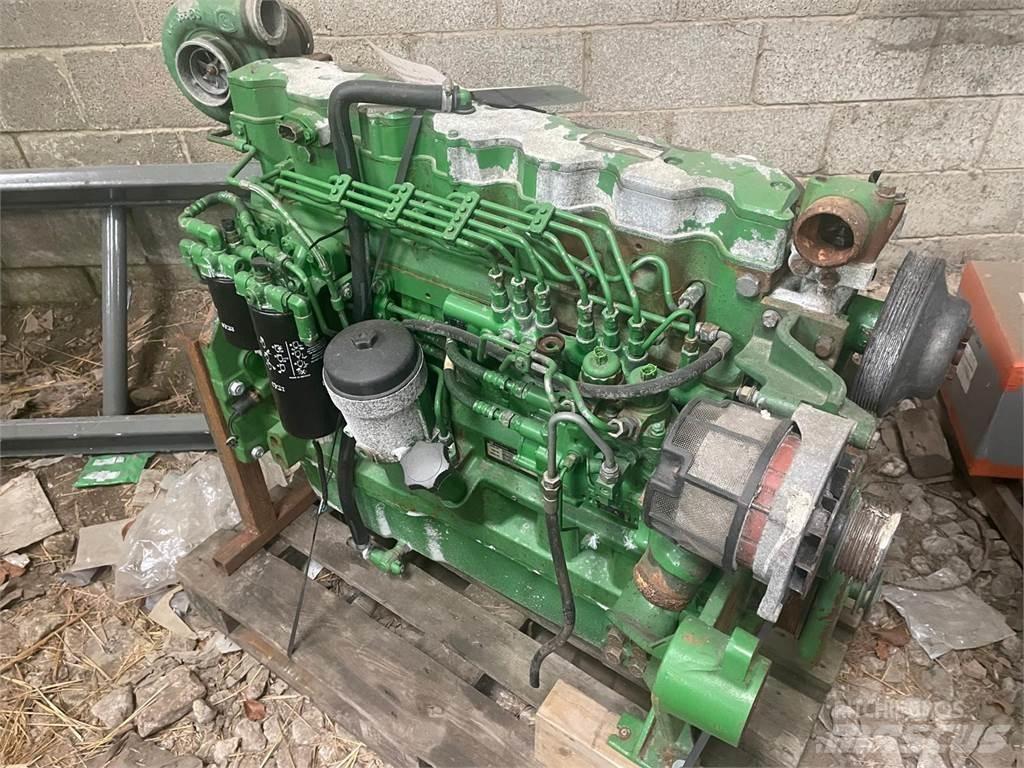 John Deere 8.1L محركات