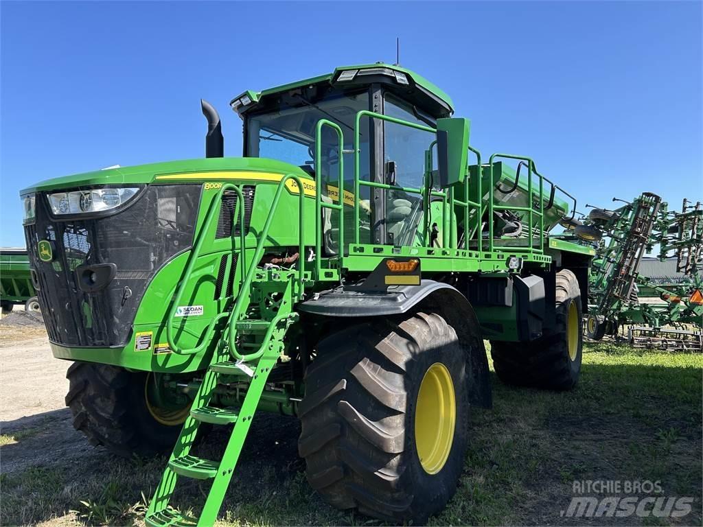 John Deere 800R الرشاشات