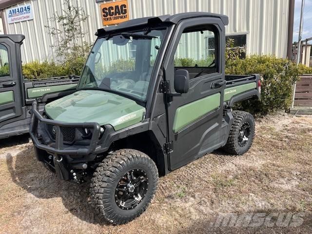 John Deere 835R ماكينات منفعة عامة