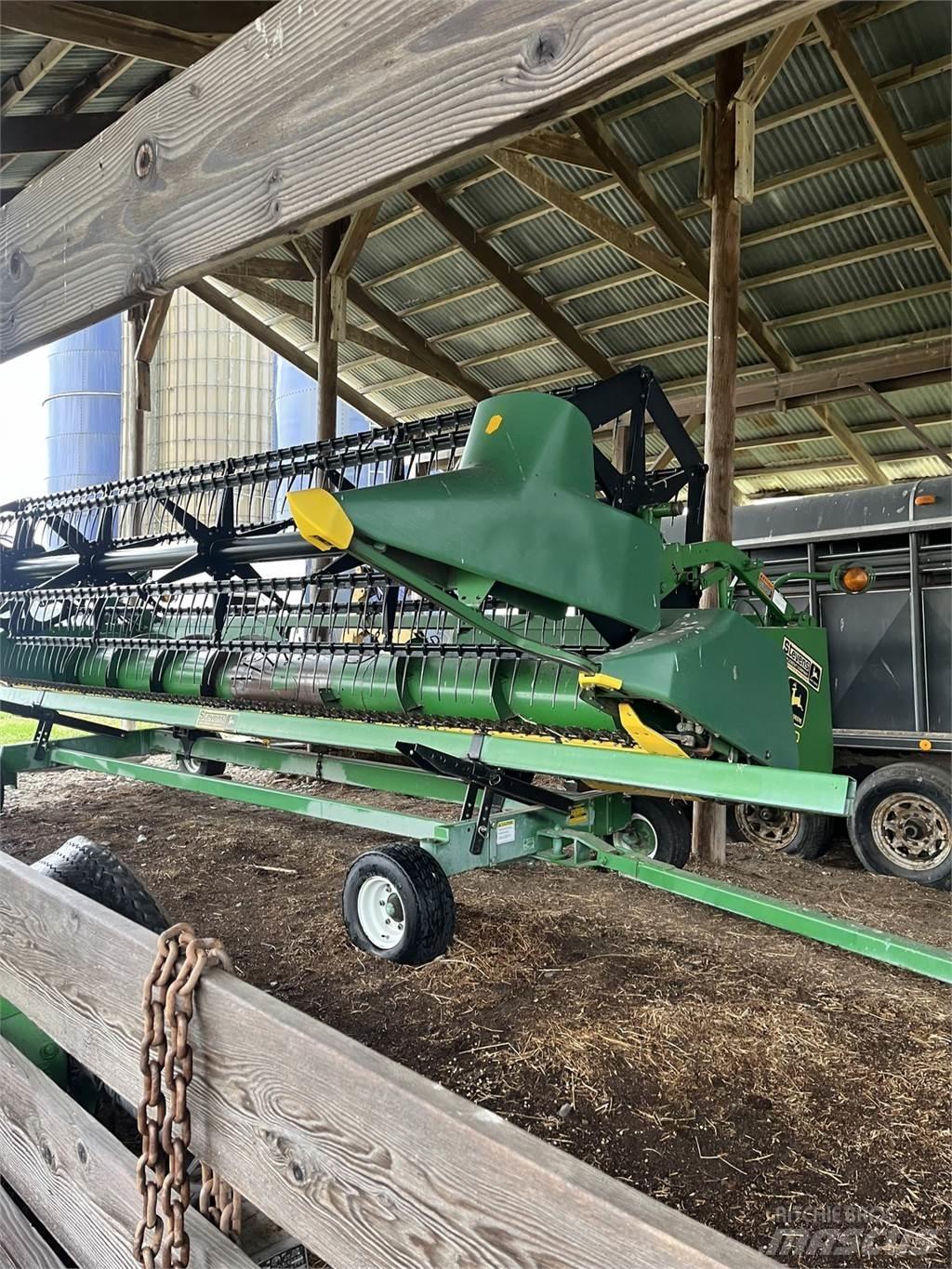 John Deere 920 ملحقات الحصادات