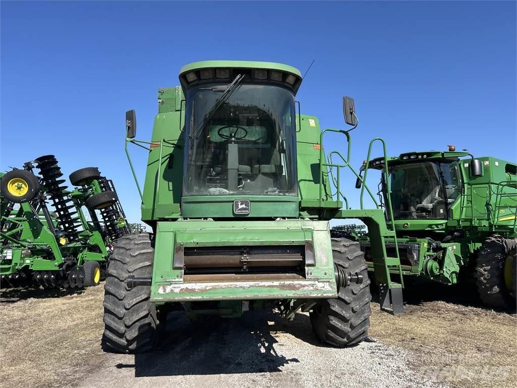 John Deere 9400 حصادات