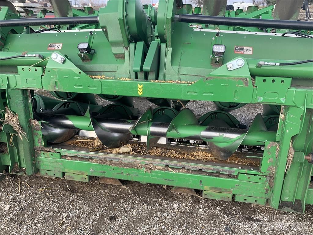 John Deere C12F ملحقات الحصادات
