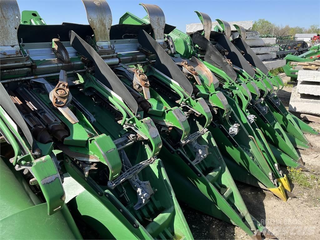 John Deere C12F ملحقات الحصادات