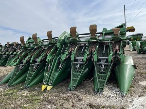 John Deere C12F ملحقات الحصادات