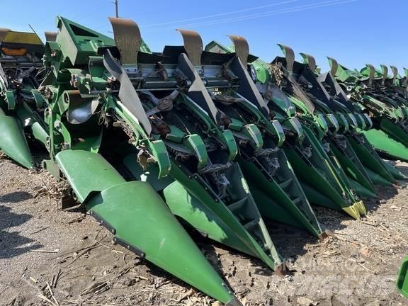 John Deere C12F ملحقات الحصادات