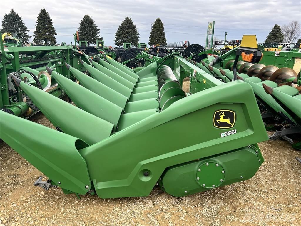 John Deere C8R ملحقات الحصادات