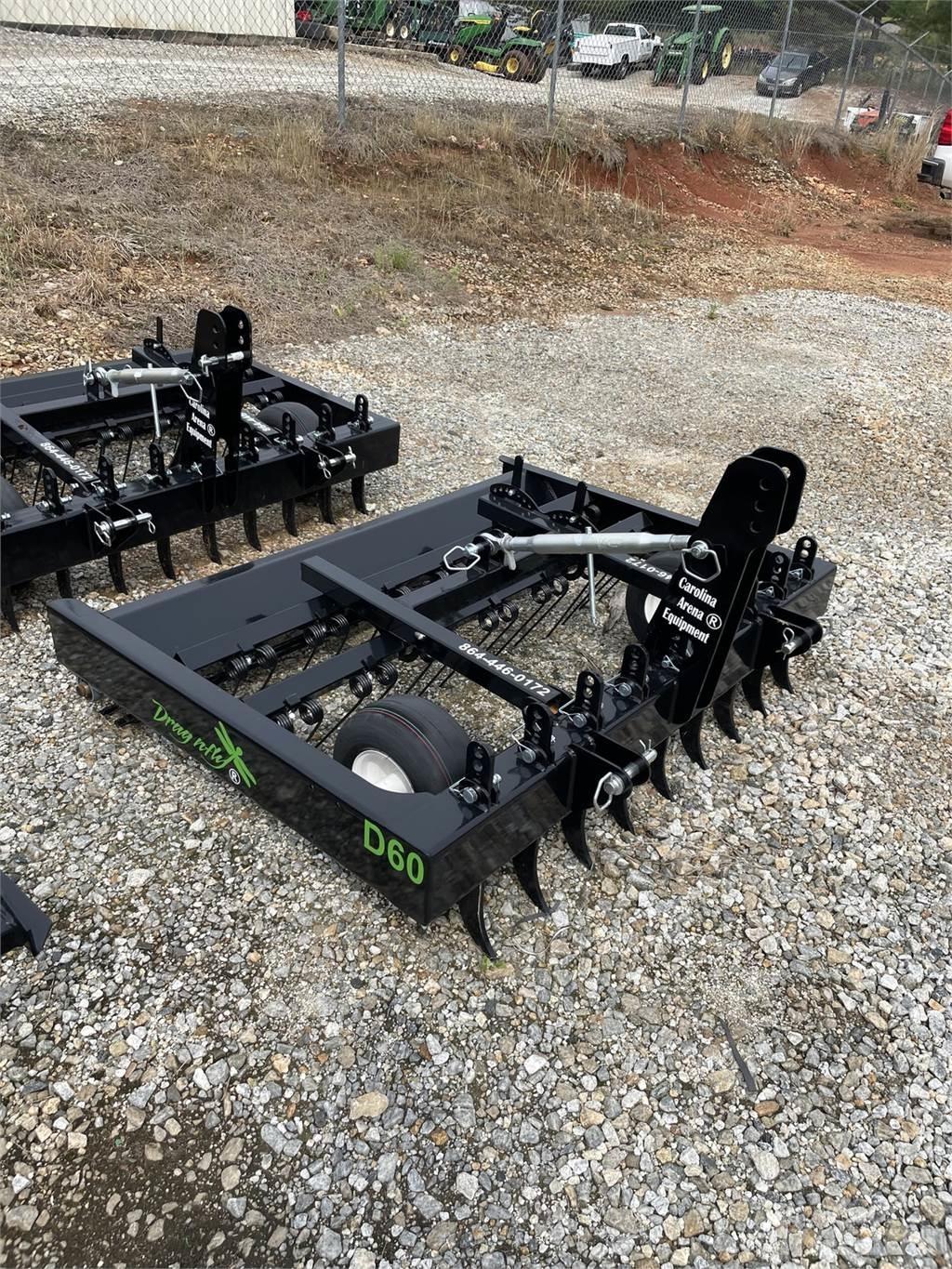 John Deere D60 زلاقات ميدانية