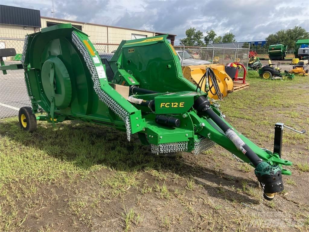 John Deere FC12E آلات تمزيق الحزم وتقطيعها ونشرها