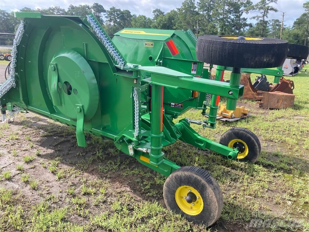 John Deere FC12E آلات تمزيق الحزم وتقطيعها ونشرها