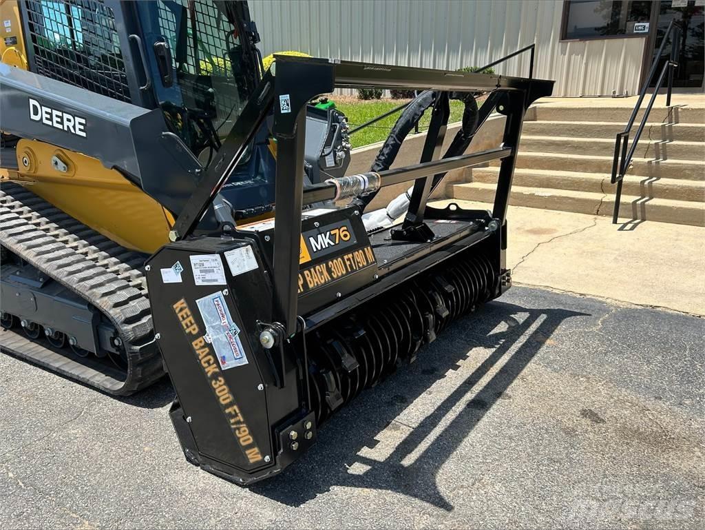 John Deere MK76 قاطعات وجامعات الأشجار