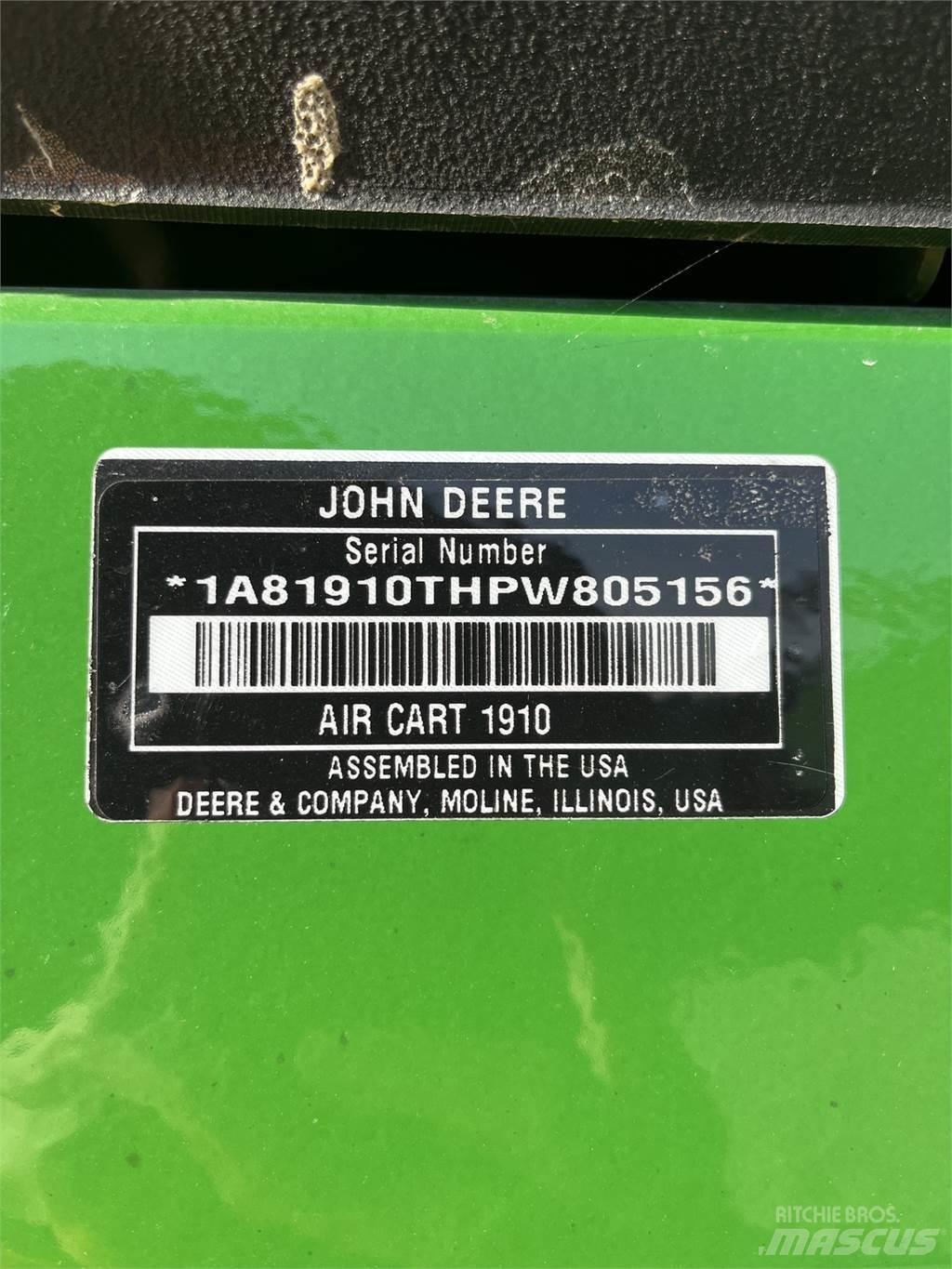 John Deere N560 مثاقيب