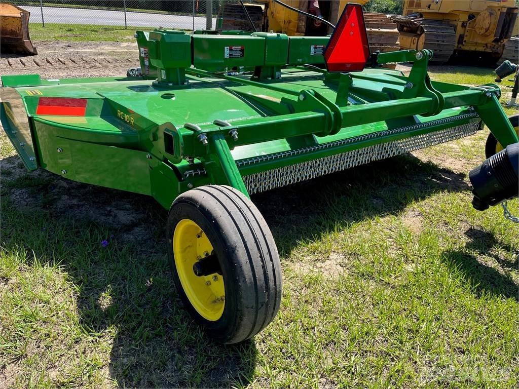 John Deere RC10R آلات تمزيق الحزم وتقطيعها ونشرها