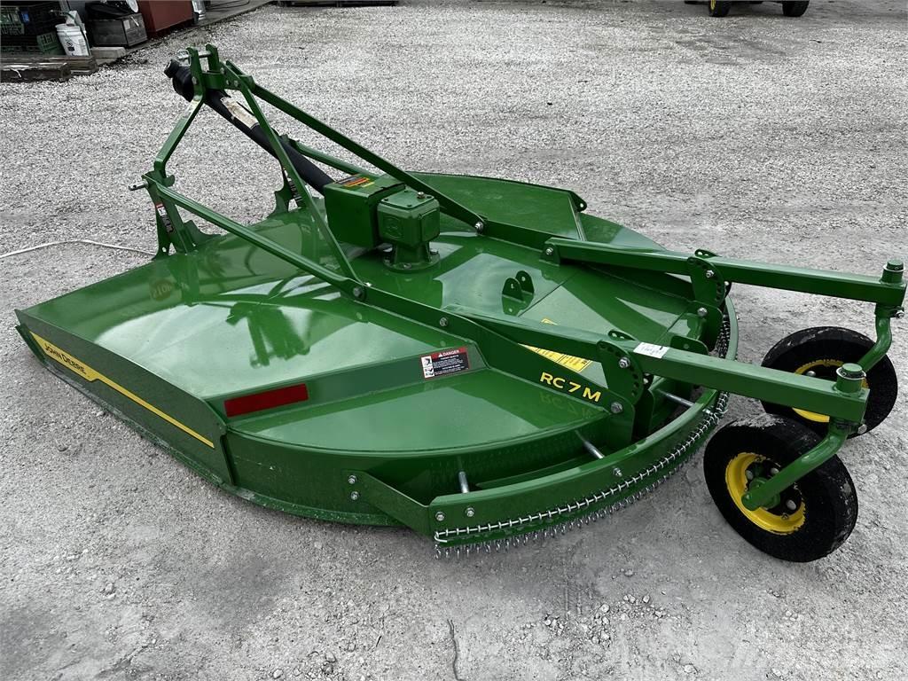 John Deere RC7M آلات تمزيق الحزم وتقطيعها ونشرها