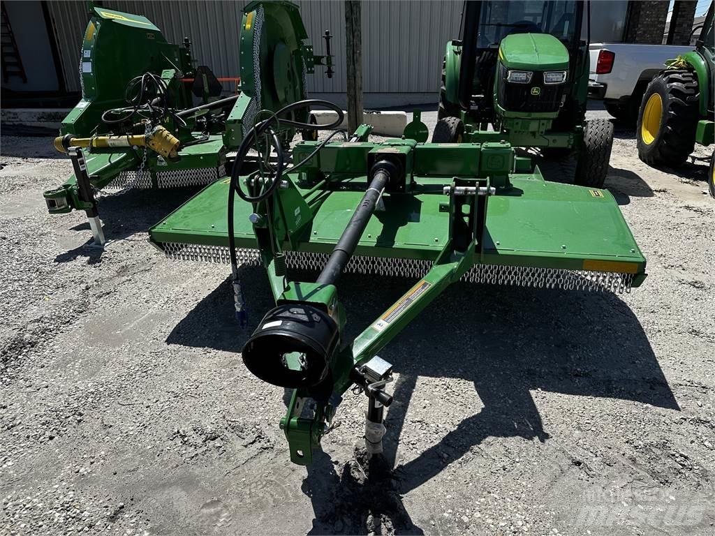 John Deere RC8M آلات تمزيق الحزم وتقطيعها ونشرها