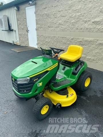 John Deere S100 ركوب الحشائش