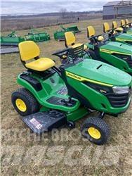 John Deere S120 ركوب الحشائش