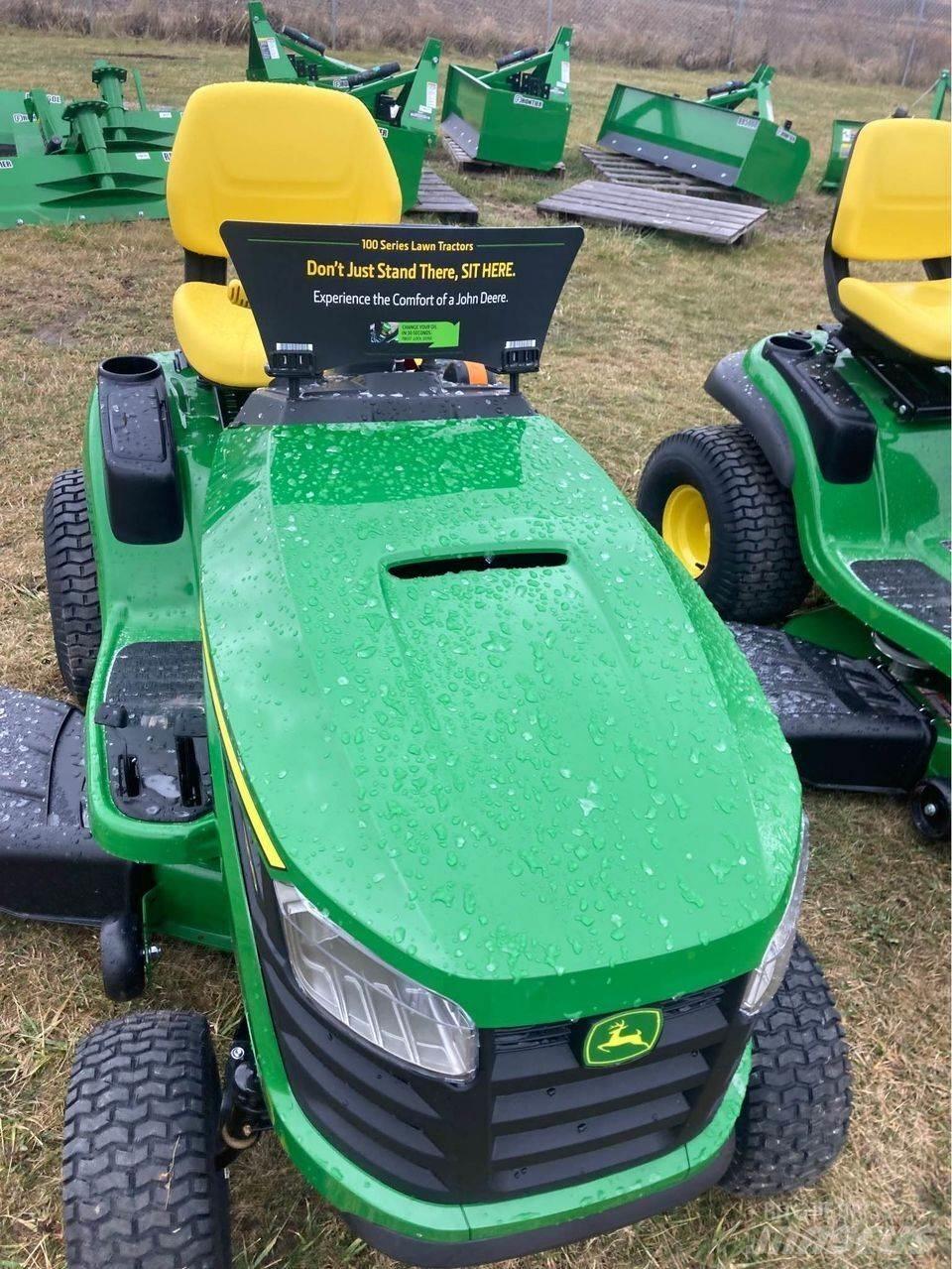 John Deere s120 ركوب الحشائش