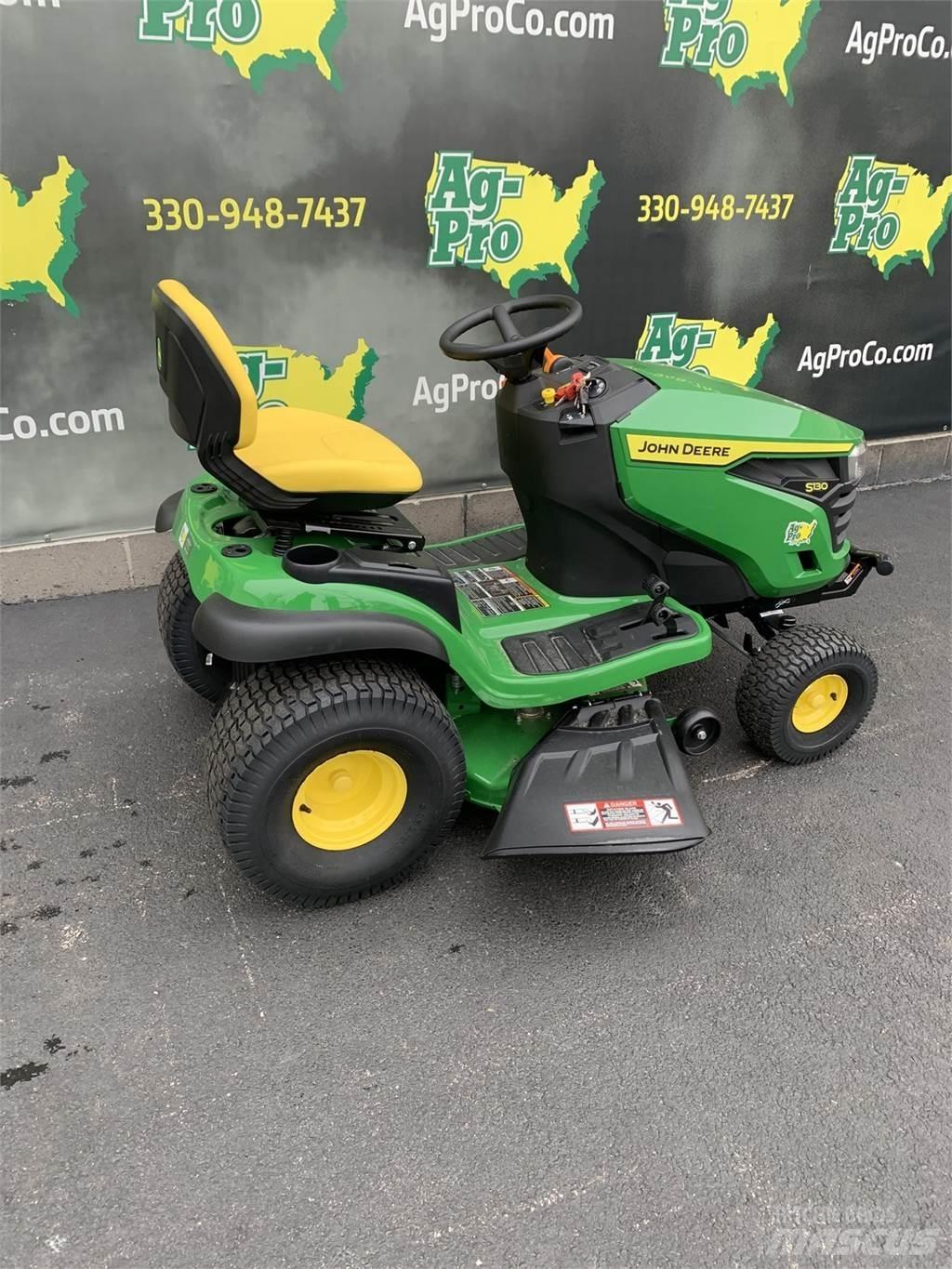 John Deere S130 ركوب الحشائش