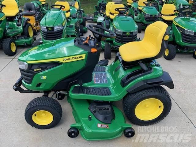 John Deere S180 جرارات مدمجة