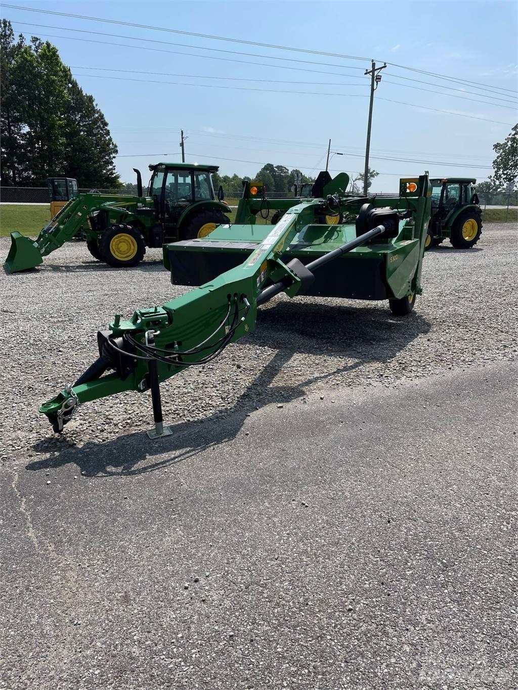 John Deere S300 جزازات مكيفات
