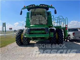 John Deere S680 حصادات