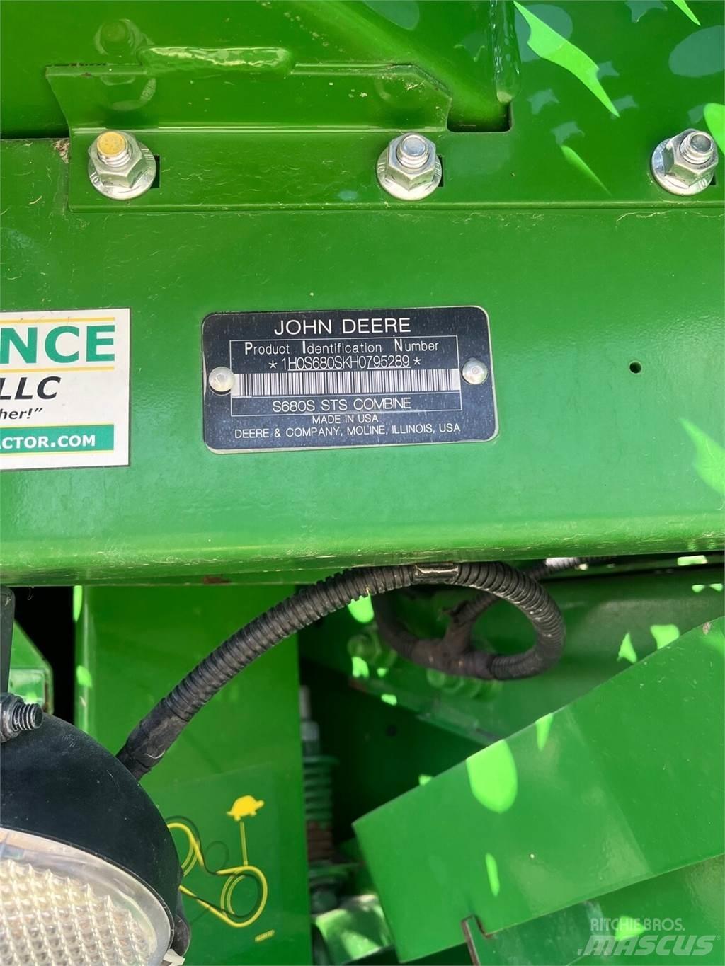 John Deere S680 حصادات