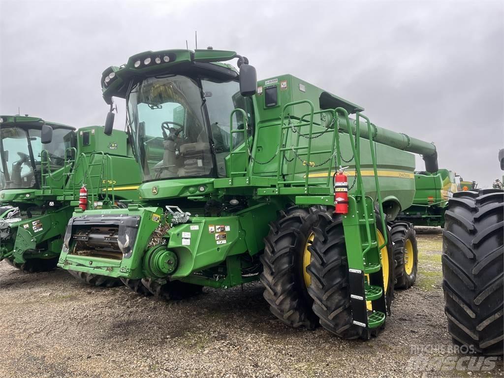 John Deere S770 حصادات