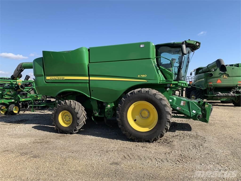 John Deere S780 حصادات