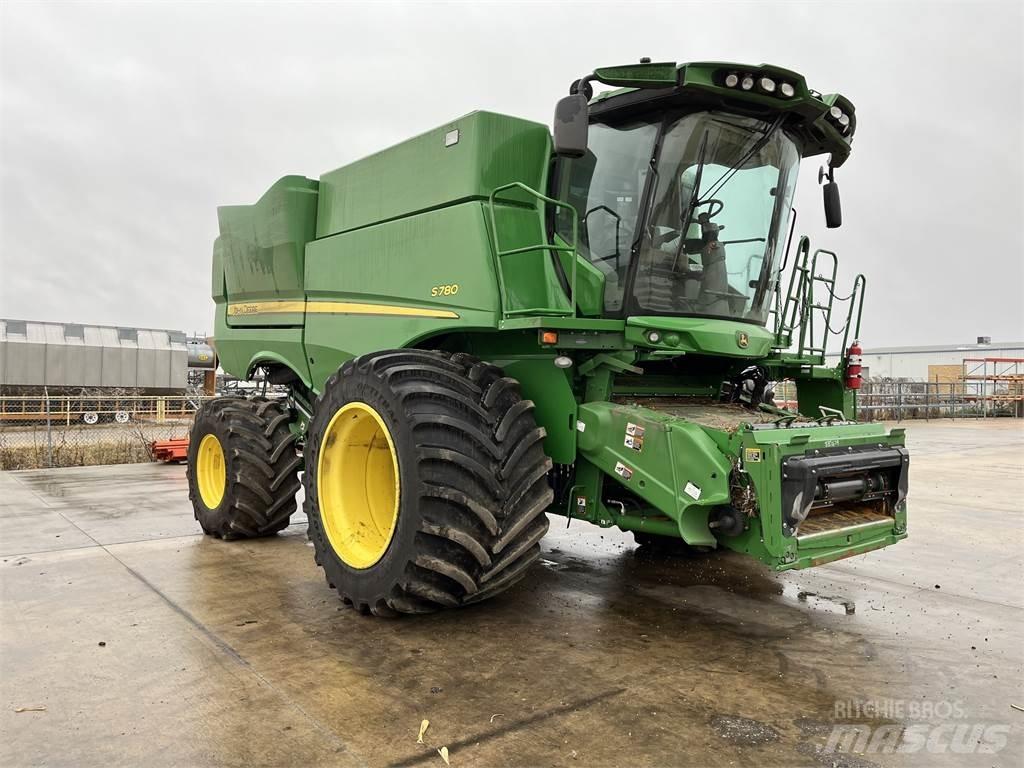John Deere S780 حصادات