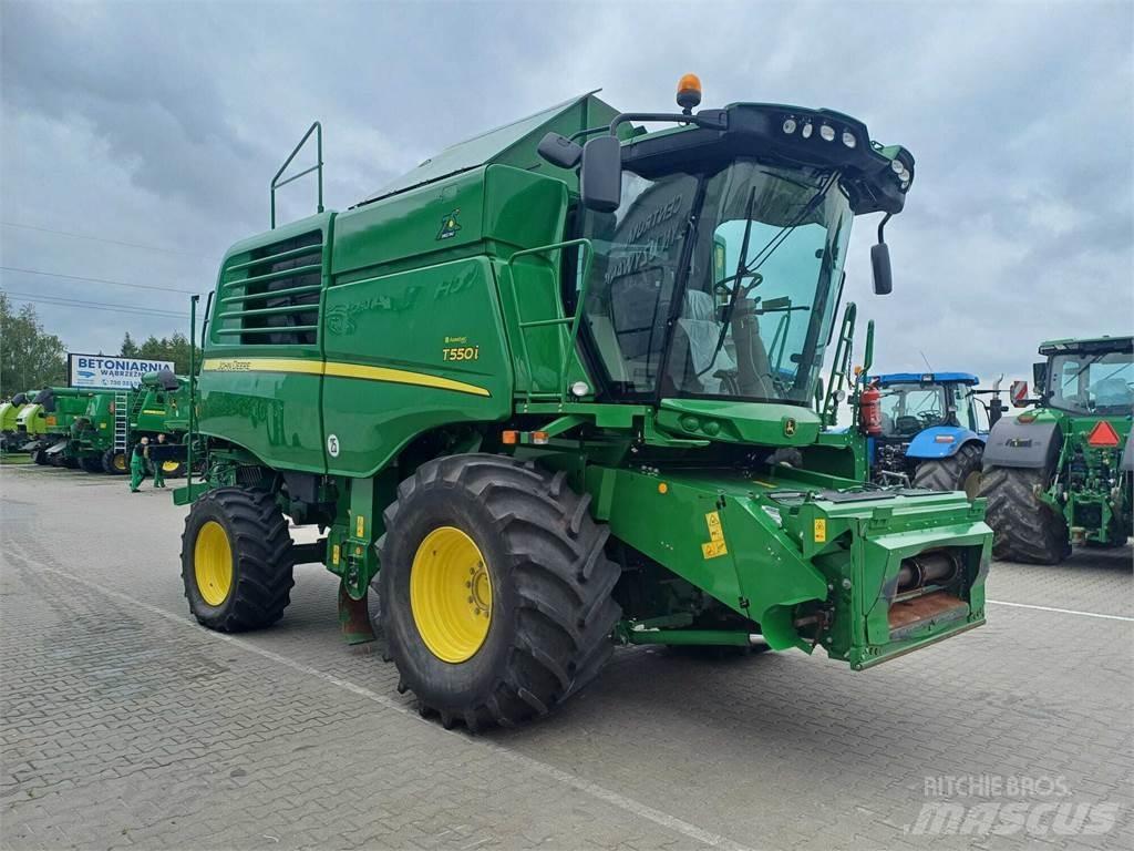 John Deere T550 حصادات