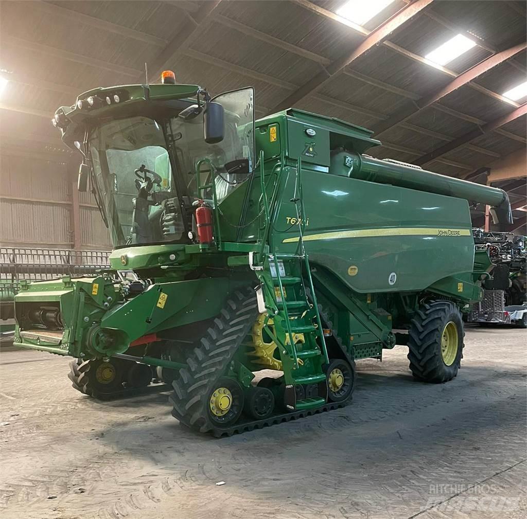 John Deere T670 حصادات