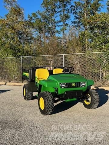 John Deere TX ماكينات منفعة عامة
