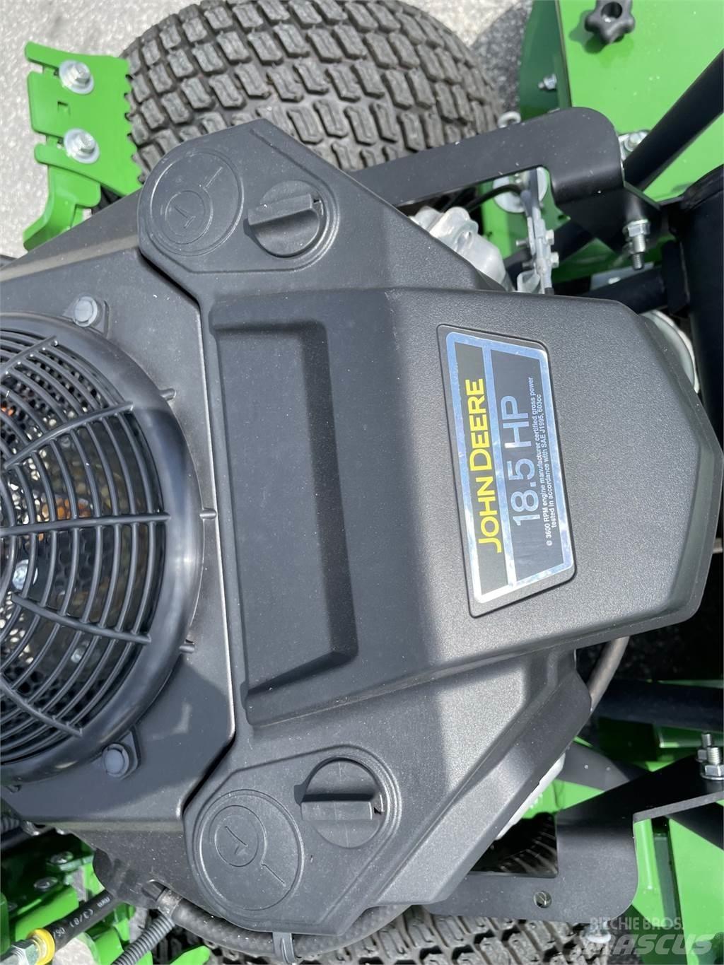 John Deere W48R جز العشب خلف الكهف