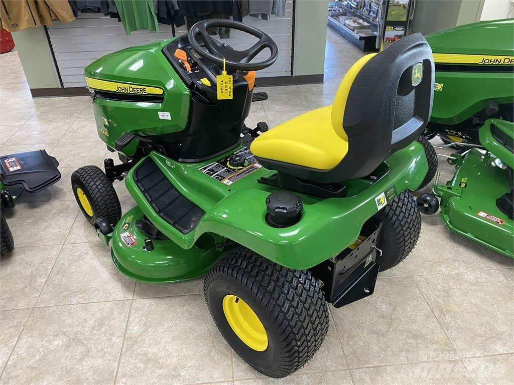 John Deere X330 جرارات مدمجة