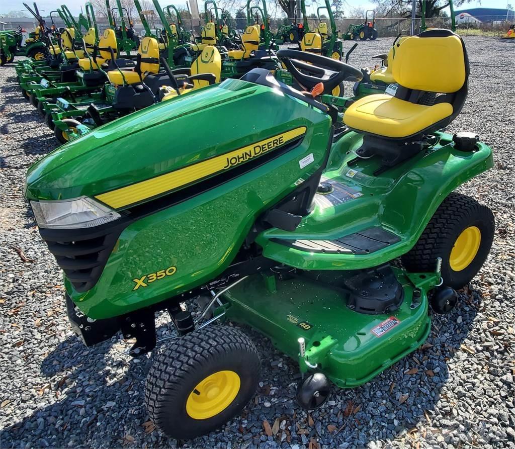 John Deere X350 جرارات مدمجة