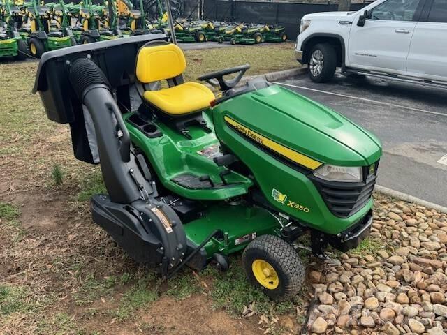 John Deere X350 جرارات مدمجة