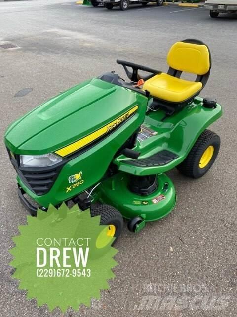 John Deere X350 جرارات مدمجة