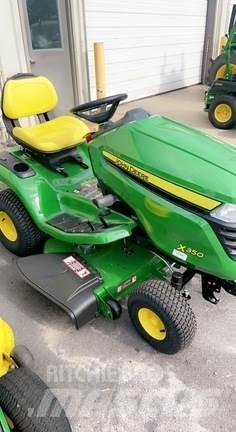 John Deere X350 ركوب الحشائش