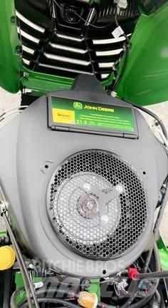 John Deere X350 ركوب الحشائش
