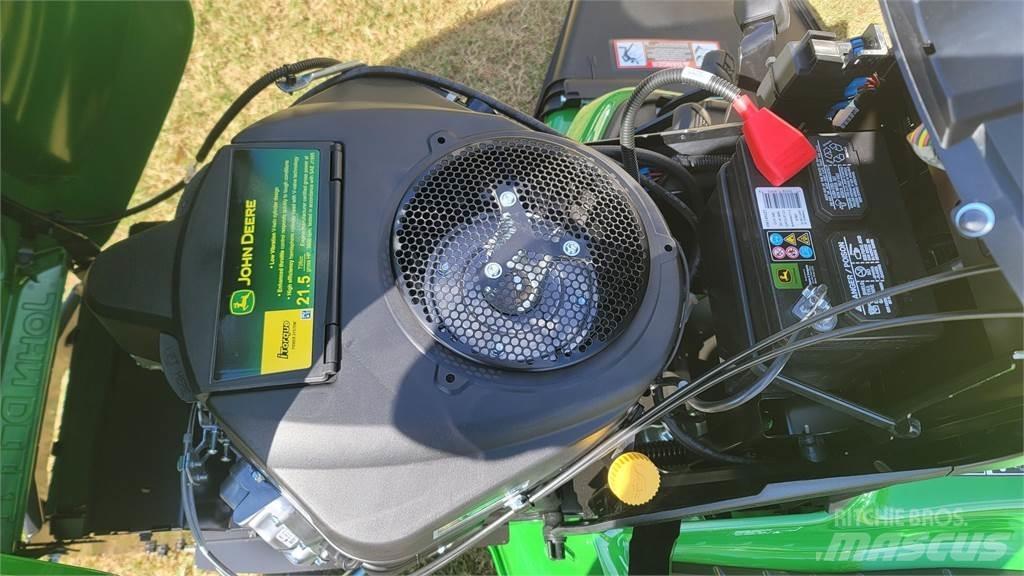 John Deere X350 جرارات مدمجة