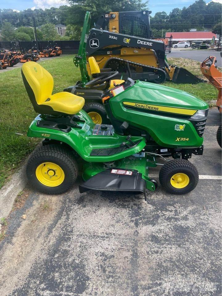 John Deere X354 جرارات مدمجة