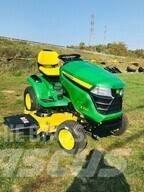 John Deere X390 جرارات مدمجة