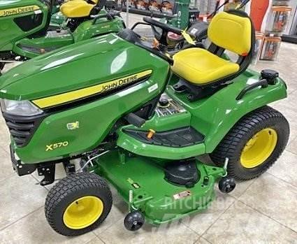 John Deere X570 جرارات مدمجة