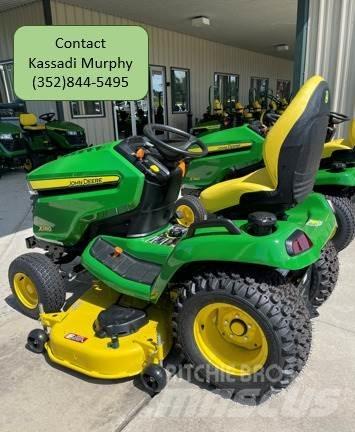 John Deere X580 جرارات مدمجة