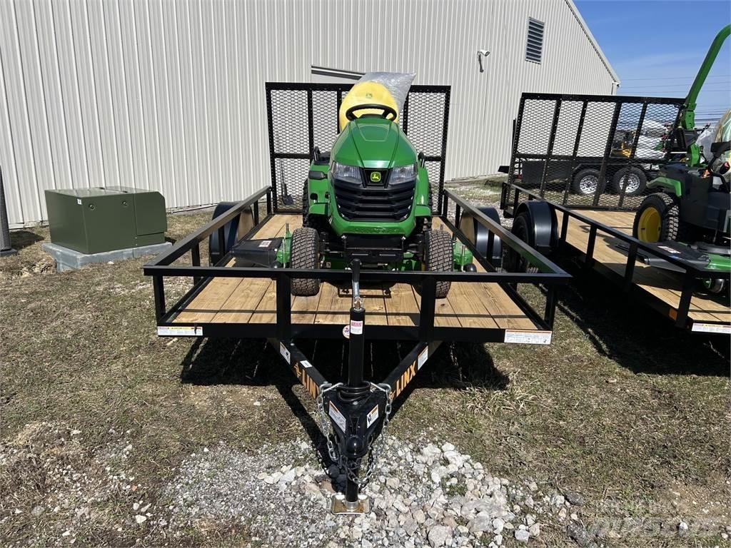John Deere X590 جرارات مدمجة