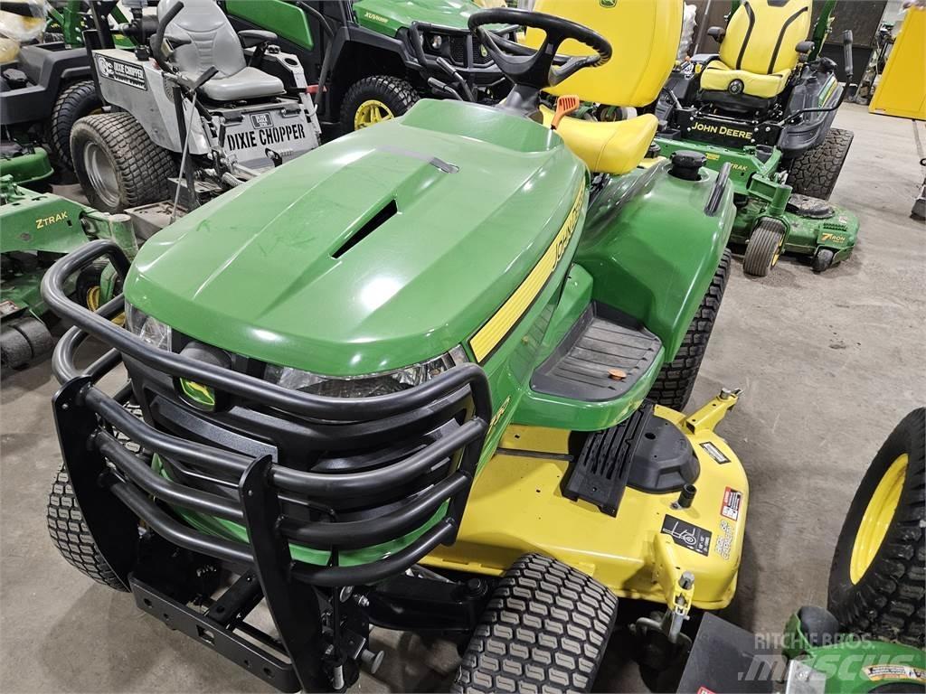 John Deere X730 جرارات مدمجة
