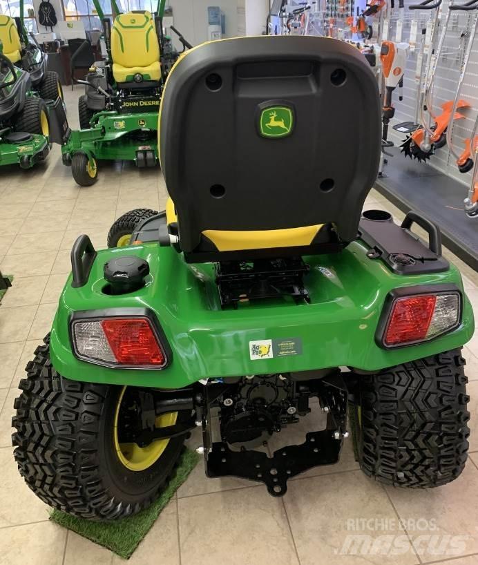 John Deere X739 جرارات مدمجة